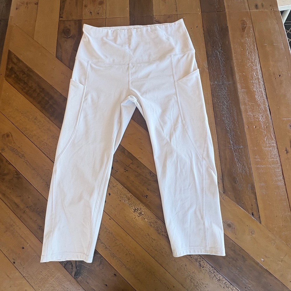 ODODOS White High Waisted Cropped Leggings with Pockets Sz L Athleisure Yoga